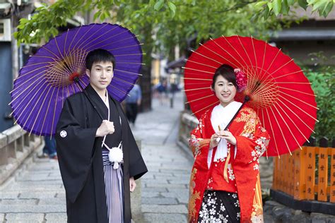 Japanese Wedding Traditions | Dresses Images 2022