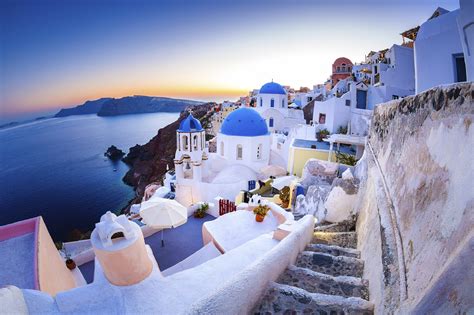 Explore Santorini – Indonesia Expat