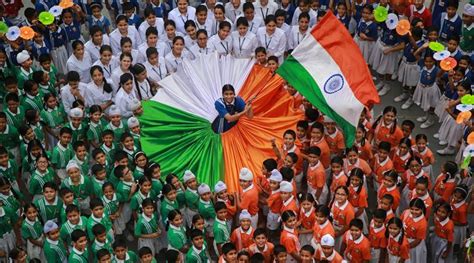 Independence Day celebrations LIVE updates: Rahul Gandhi, Amit Shah ...