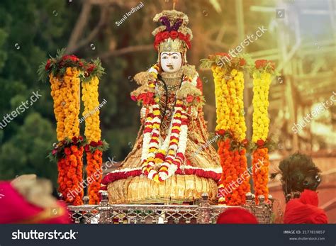 Gangaur Festival Jaipur Rajasthan Festival Stock Photo 2177819857 ...