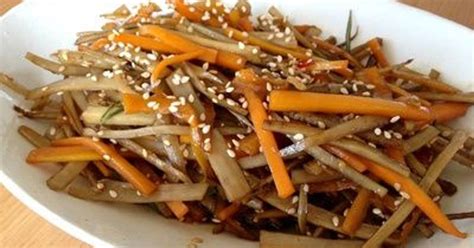 Kinpira Gobo (Spicy Burdock Root and Carrot Stir-fry) Recipe by Felice ...