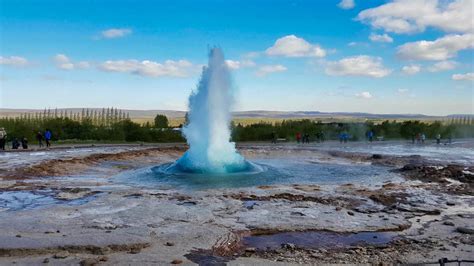 Geysir Strokkur Blesi - Haukadalur Valley Iceland - Hitched to Travel