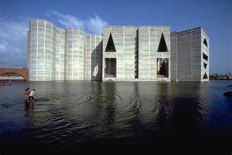 Louis Kahn I, Architect, National Assembly Building, Dhaka - Mara Marietta