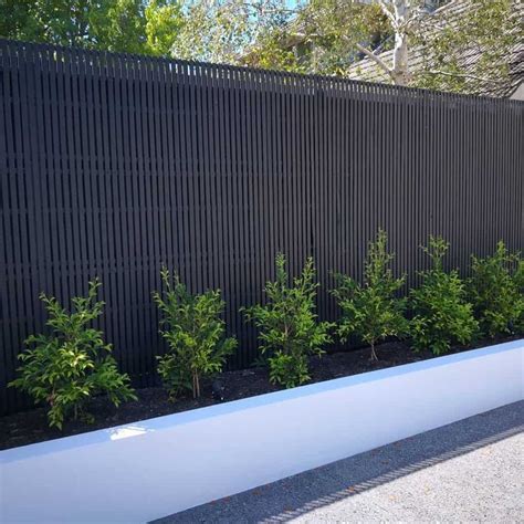 Backyard fences, Garden design, Modern garden