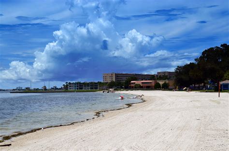 Beach Waterfront Complex | City of Gulfport