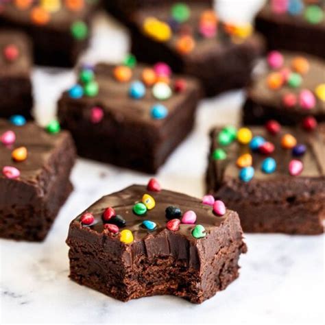 15 Easy Brownie Recipes