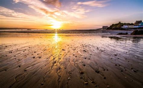 North Tenby Beach | Pembrokeshire | UK Beach Guide