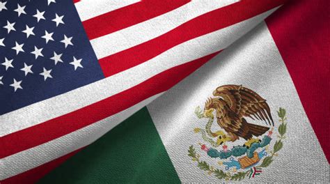 1,300+ Us Mexico Flag Stock Photos, Pictures & Royalty-Free Images - iStock