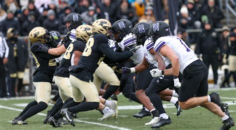 PHOTO GALLERY: Pictures From Purdue Football's 17-9 Victory Against ...