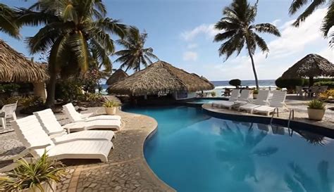 Club Raro - Rarotonga - Cook Islands - Promotion - Eat, Play and Stay