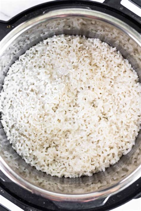 How to Make Instant Pot Coconut Rice - Eat the Gains