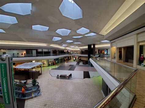 Lakeforest Mall in Maryland. Sears is closing soon, leaving Macy's as ...