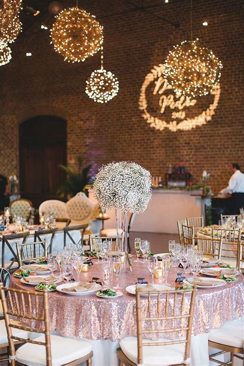 glam wedding reception - photo by Izzy Hudgins Photography ruffledblog ...