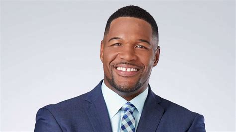 Michael Strahan Biography - ABC News