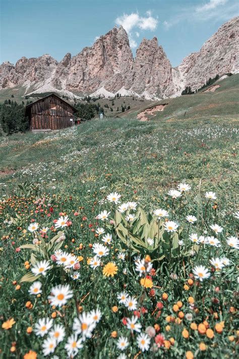 Hiking in the Dolomites: 4 days complete itinerary | Italy road trips ...