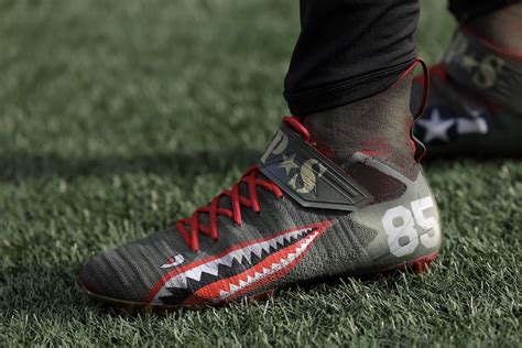 What Pros Wear: George Kittle's Nike Alpha Menace Elite 2 "My Cause, My ...