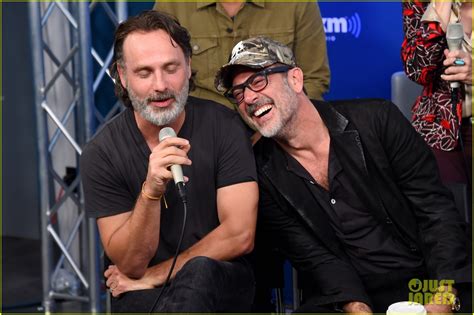 Jeffrey Dean Morgan & Norman Reedus Join 'Walking Dead' Cast at NYC ...