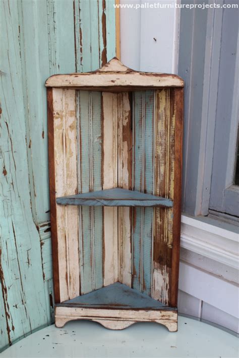 Pallet Corner Shelf Ideas | Pallet Furniture Projects.