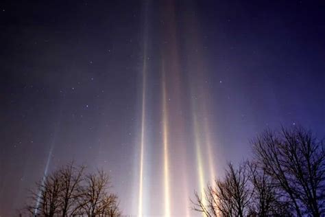 Ice Pillars: What Causes This Light Pillar Phenomenon? | WX Blog