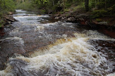 Tobacco Falls - A Simple Yet Scenic Waterfall in the Keweenaw Peninsula ...