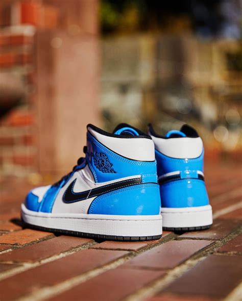 NIKE AIR JORDAN 1 MID SE SIGNAL BLUEが1/15に国内発売予定【直リンク有り】 | God Meets ...