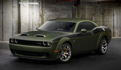 Dodge Challenger 2022 specifications