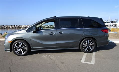 2018 Honda ODYSSEY Elite 11a