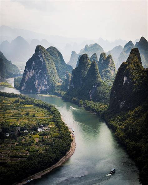 💚Yangshuo, China. Photo by @sjoerdbracke #folkscenery Follow us ...