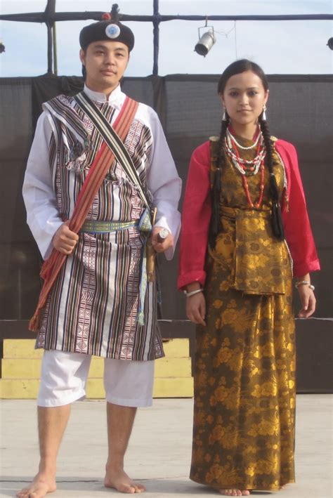 Traditional Dress of Sikkim For Men & Women - Lifestyle Fun