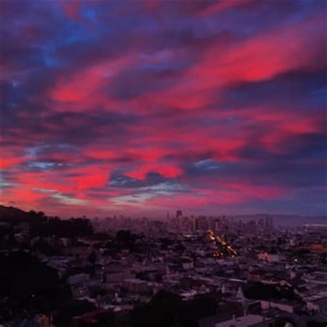 Kite Hill Open Space Viewpoint, San Francisco, CA - California Beaches