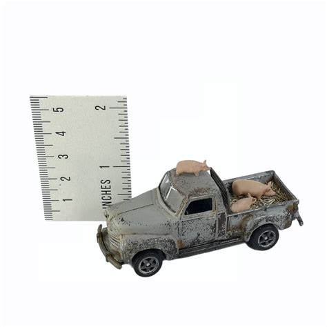 Custom pickup for 1/64 farm diorama - All scale diorama supplies store