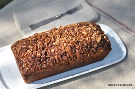 The Kitchen Lioness: Teatime with Ottolenghi with Walnut & Halva Cake