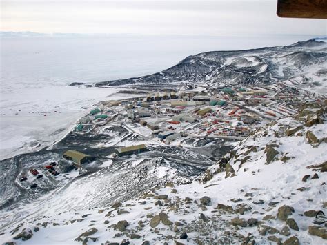 Antarctic Stations - Scientific Research Bases and Facilities