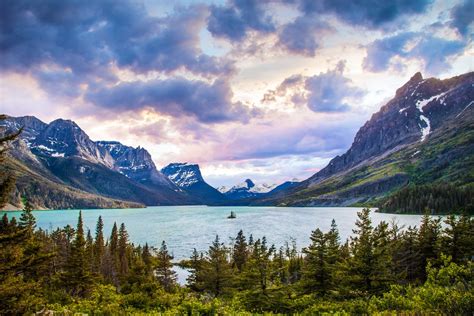 The Beauty of Yellowstone National Park - Traveldigg.com