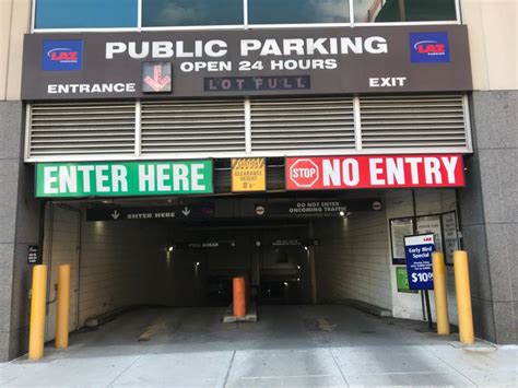 Jamaica Center Parking at New York Airport, JFK