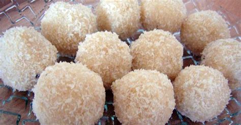 Coconut Laddu