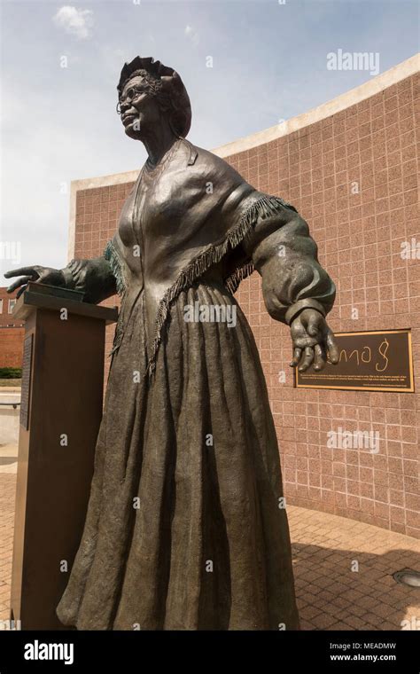 Sojourner Truth statue in Battle Creek Michigan Stock Photo - Alamy