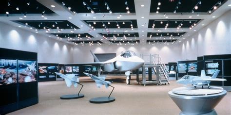 Lockheed Martin Visitor's Center - ArtHouse Design