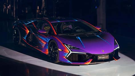 It Took Lamborghini 435 Hours To Hand-Paint This Funky Revuelto