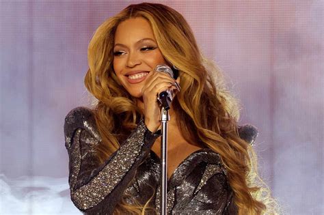 Beyoncé Surprise Drops 2 New Songs from Upcoming Country Album: Listen