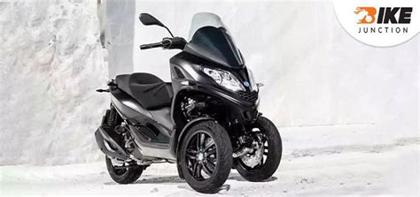 Piaggio Introduced a New Colour in its Three-Wheeler Scooter