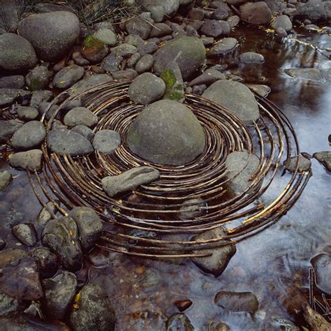 andy-goldsworthy_008 | Andy goldsworthy art, Ephemeral art, Land art