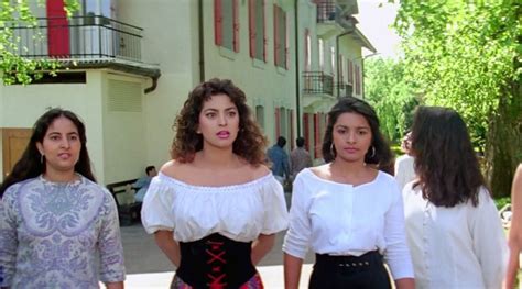 Best and Worst 90s Bollywood Fashion | 90s Trends and Diasasters!