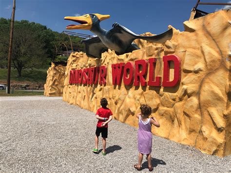 Dinosaur World in Cave City, Kentucky - Cincinnati Parent Magazine