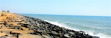 Promenade Beach Pondicherry | Popular Tourist Attractions