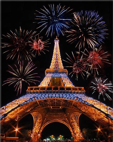 eiffel-tower-with-fireworks