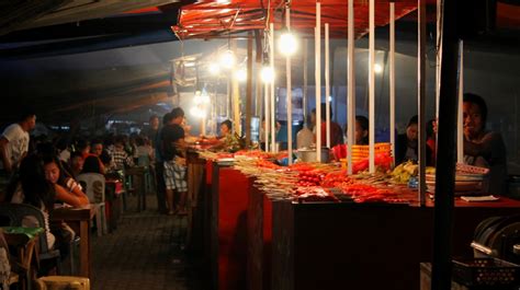 Dipolog City: Barbecue Stalls along Dipolog Sunset Boulevard