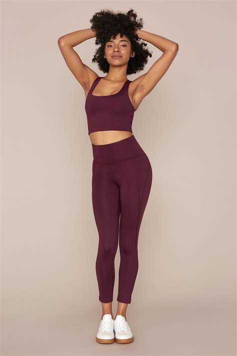 Plum Compressive High-Rise Legging in 2020 | Pose reference photo ...