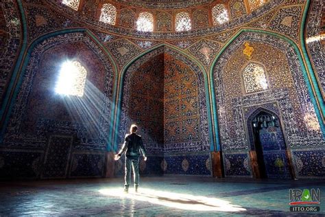 Sheikh Lotfollah Mosque Photo Gallery, Iran Tourism and Touring ...