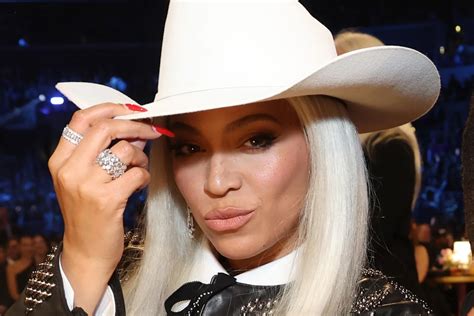 Beyoncé’s ‘Texas Hold ‘Em’ Hits No. 1 on Billboard Hot 100 | www ...